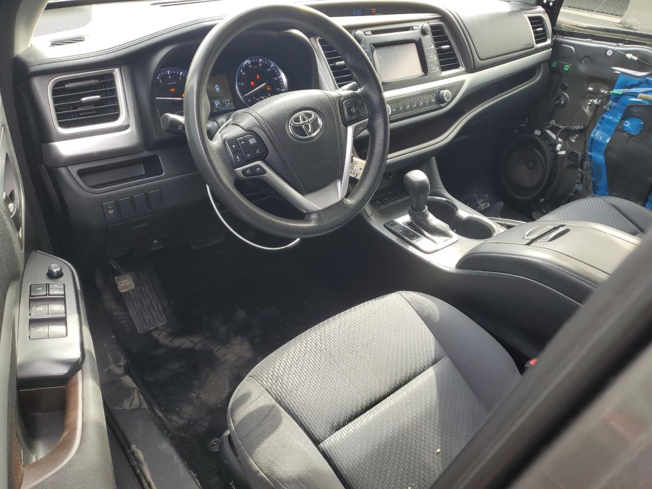 2014 Toyota Highlander - Image 8