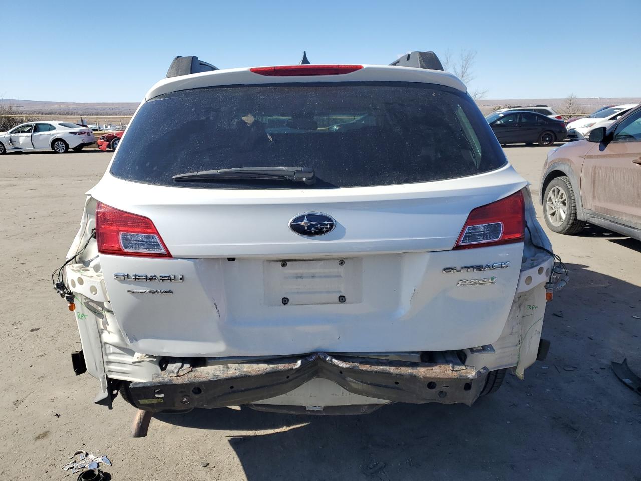 2014 Subaru Outback - Image 6