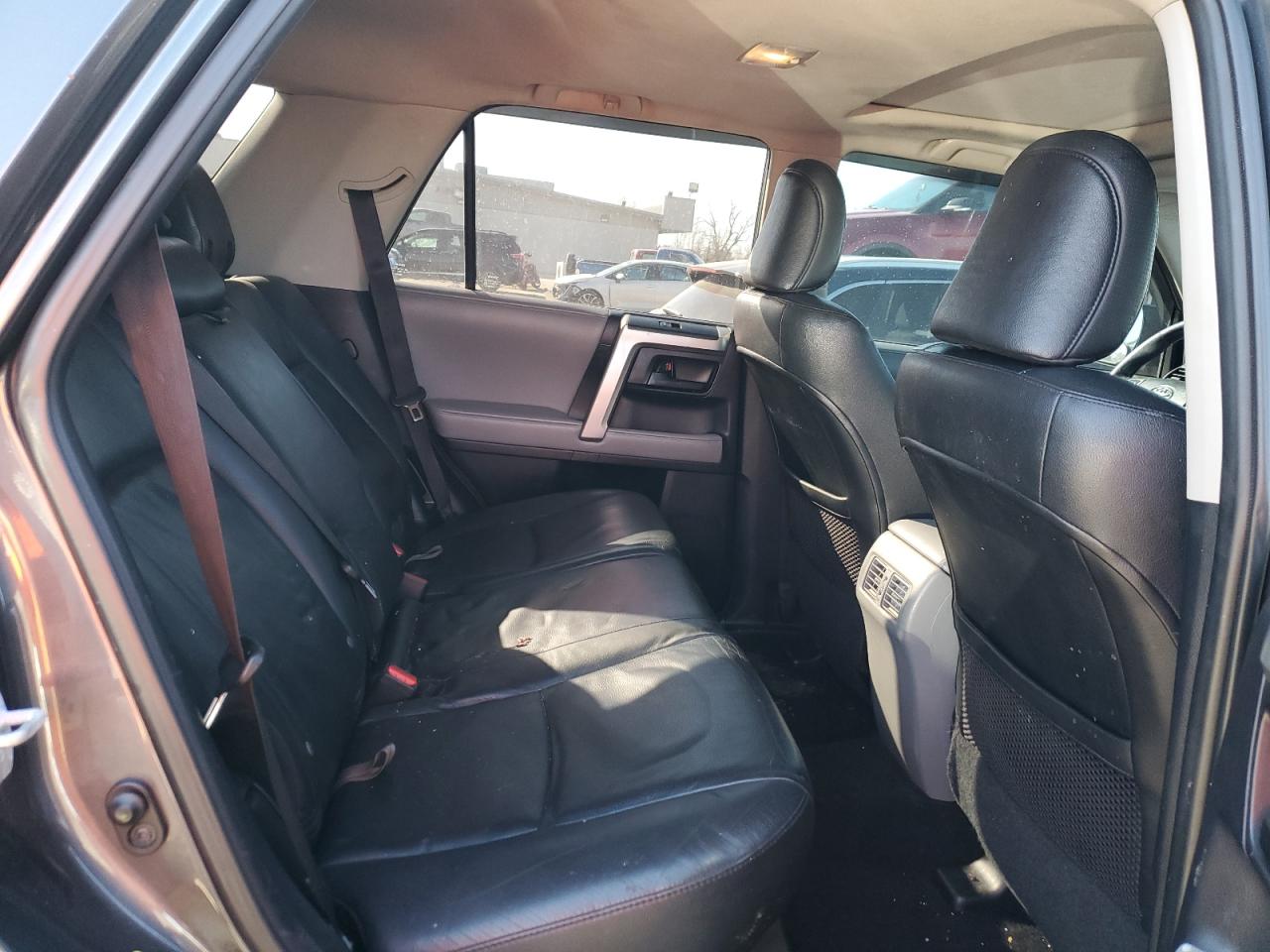 2011 Toyota 4Runner - Image 11