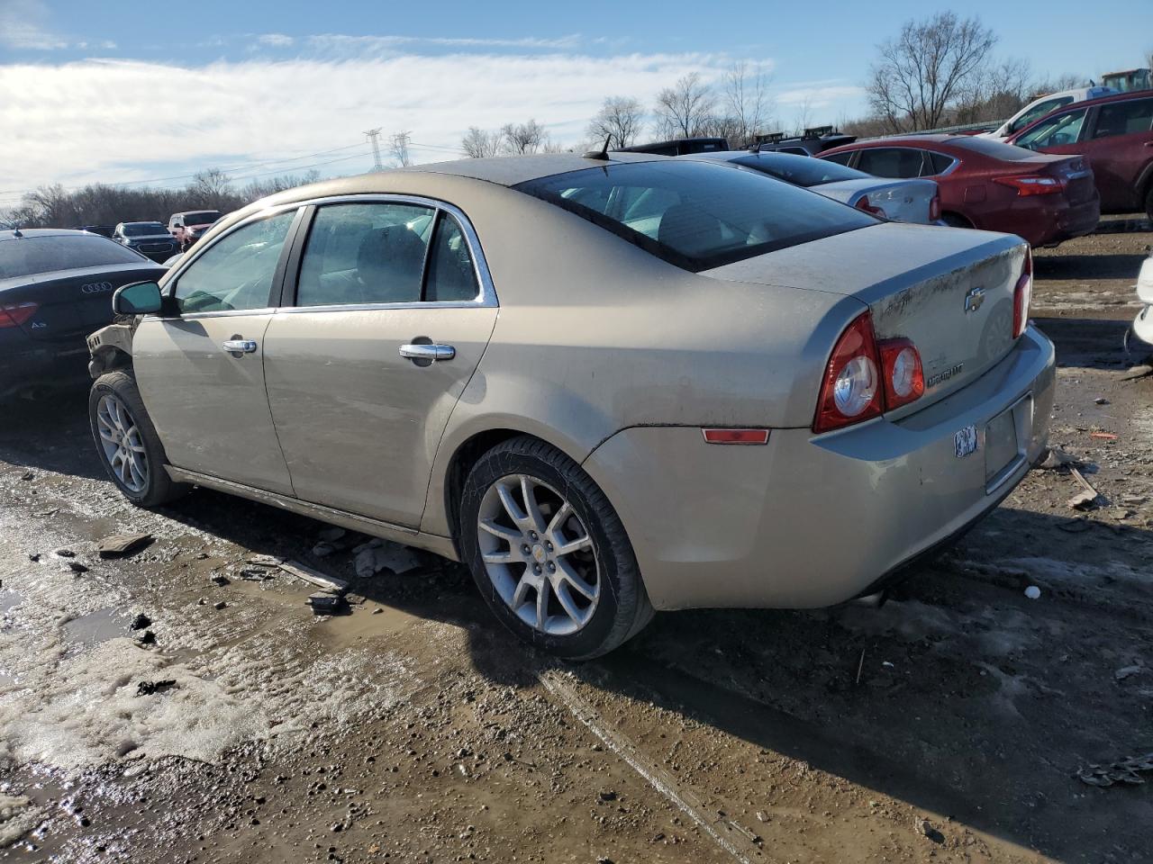 2011 Chevrolet Malibu - Image 2