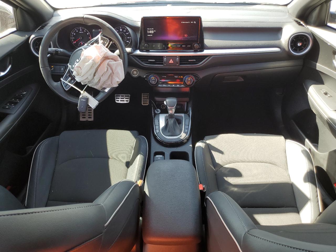 2024 Kia Forte - Image 8