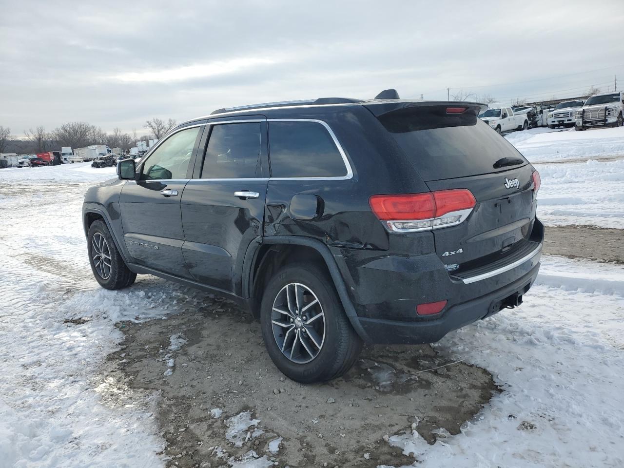 2018 Jeep Grand Cherokee - Image 2