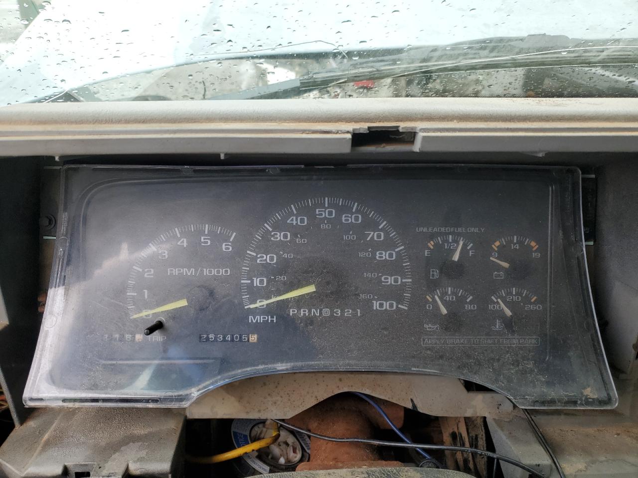 1999 Chevrolet Suburban - Image 9