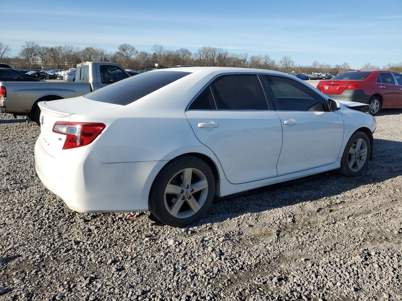 2014 Toyota Camry - Image 3