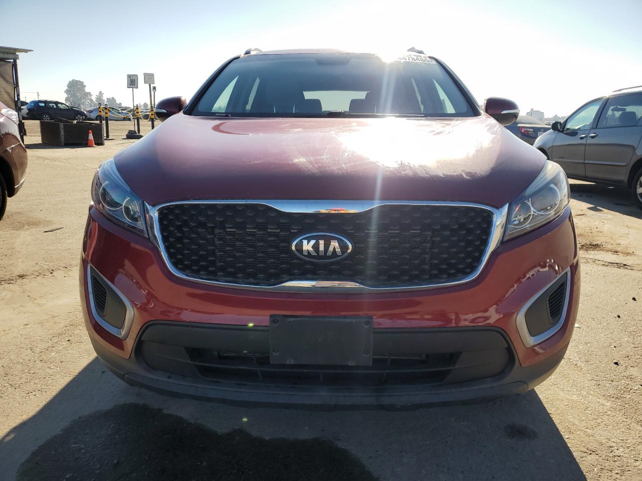 VIN 5XYPG4A34GG143726 2016 KIA SORENTO no.5