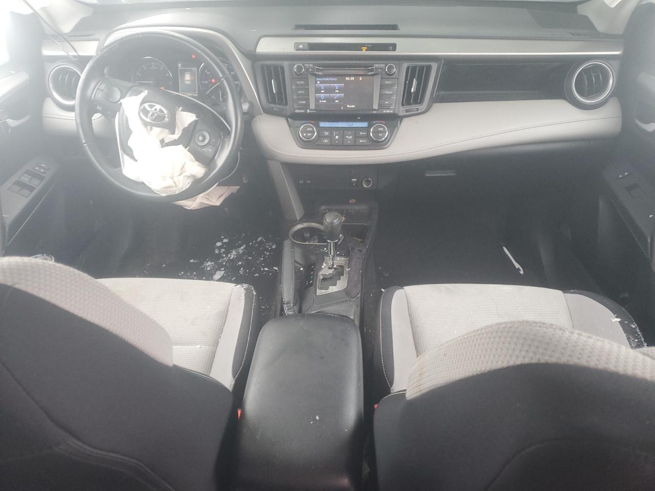 2016 Toyota RAV 4 - Image 8