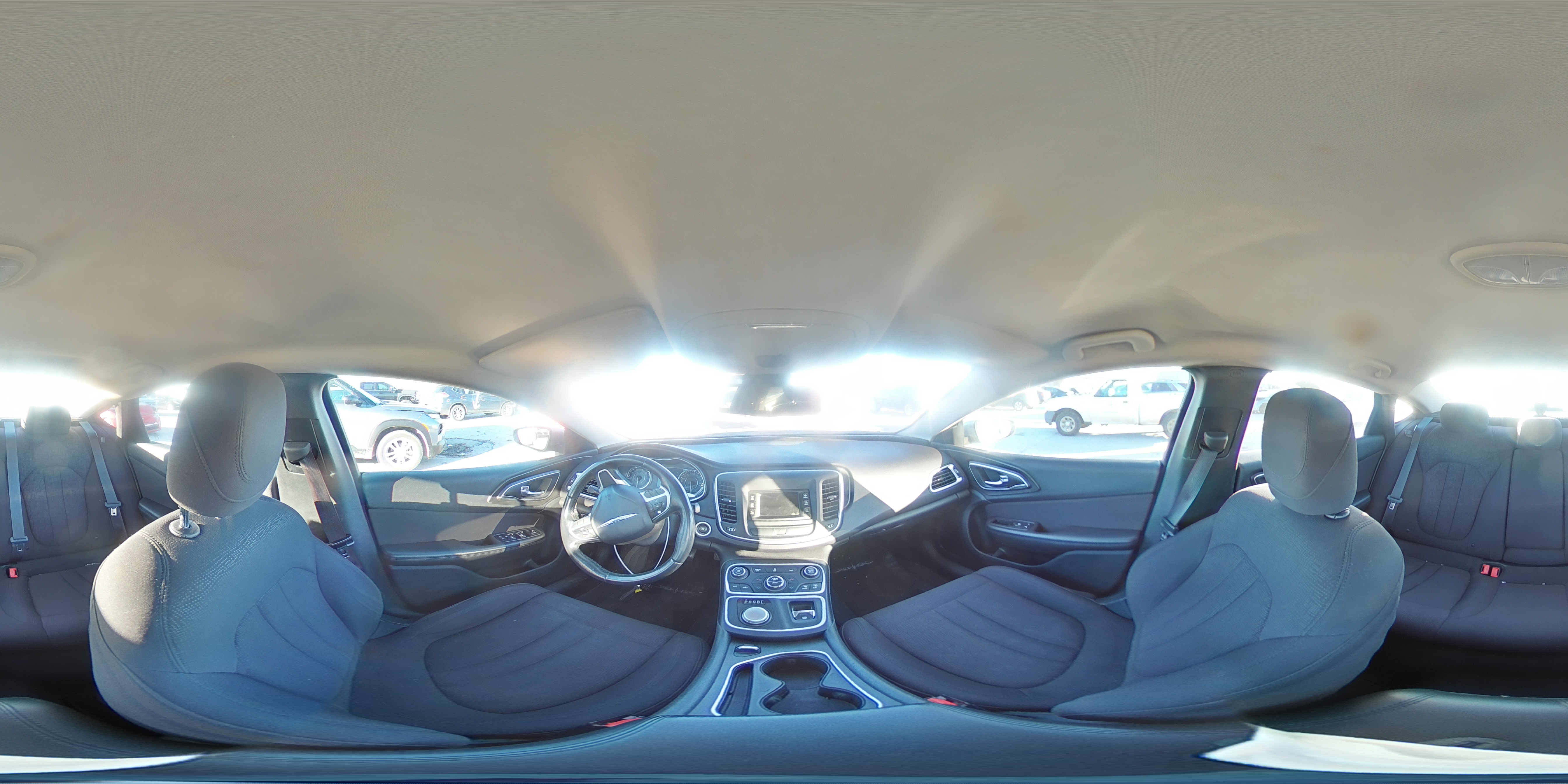 2015 Chrysler 200 - Image 12