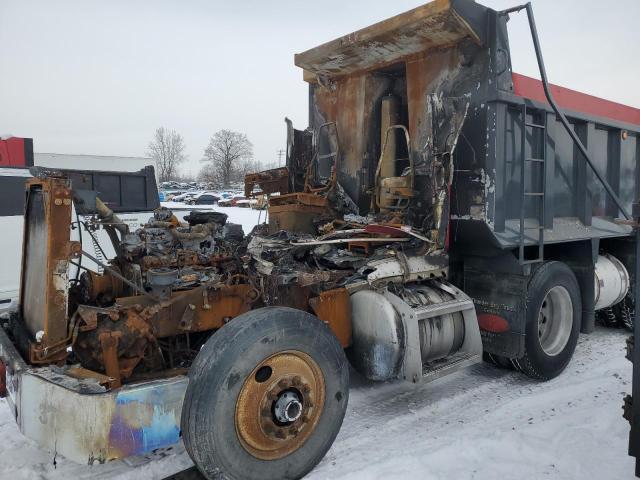2011 PETERBILT 365   