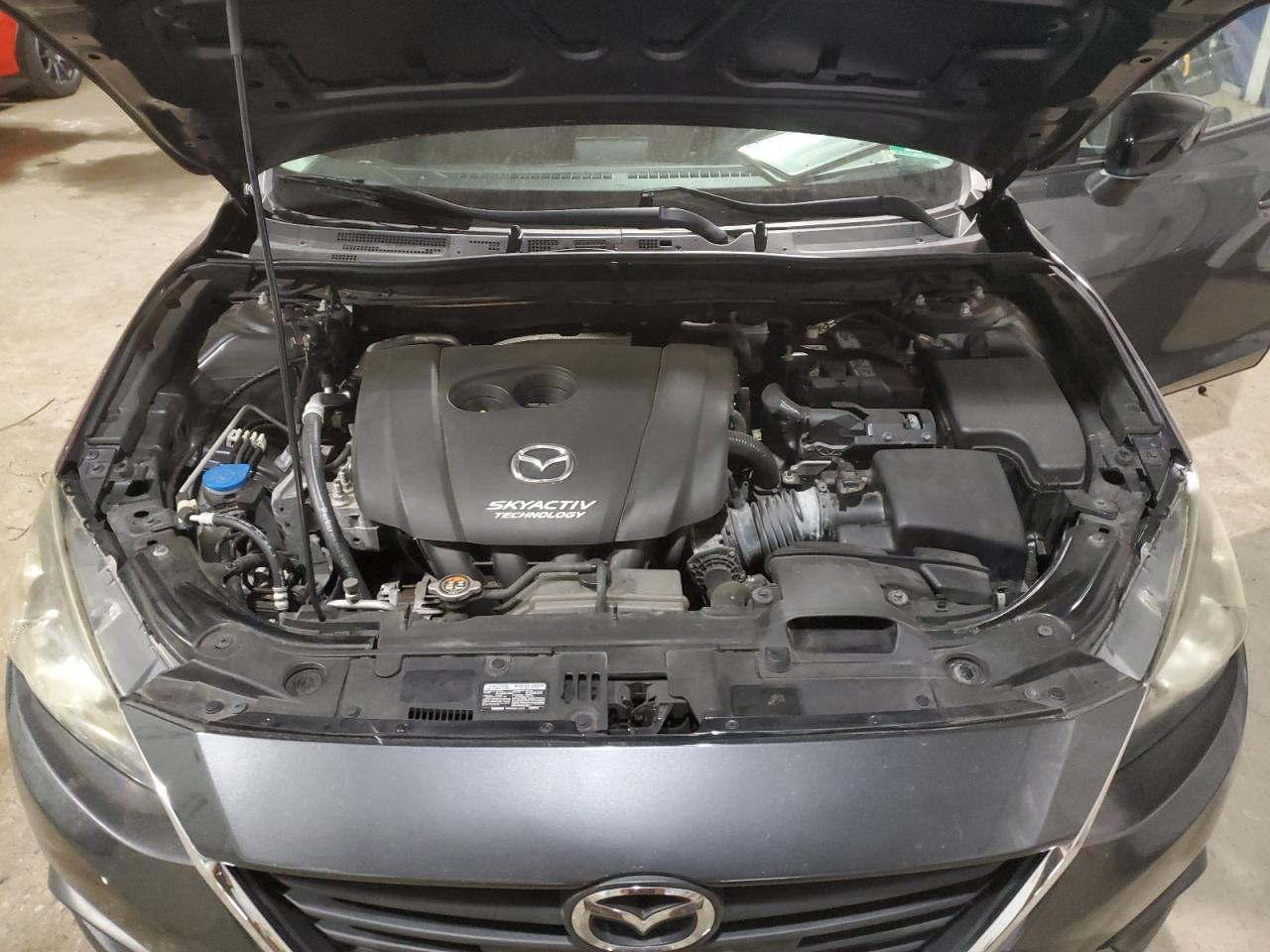 2015 Mazda 3 - Image 11