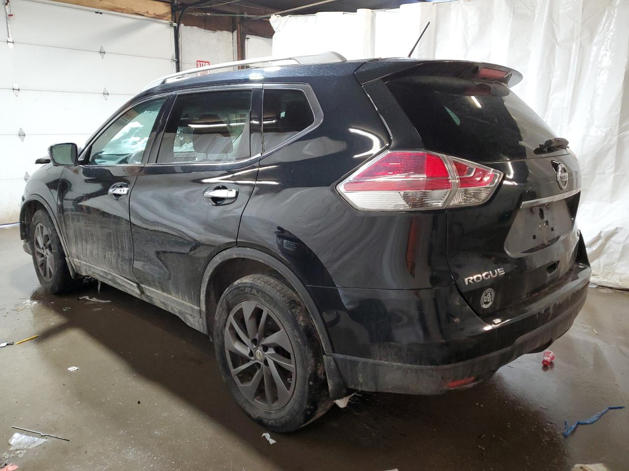 2016 Nissan Rogue - Image 2