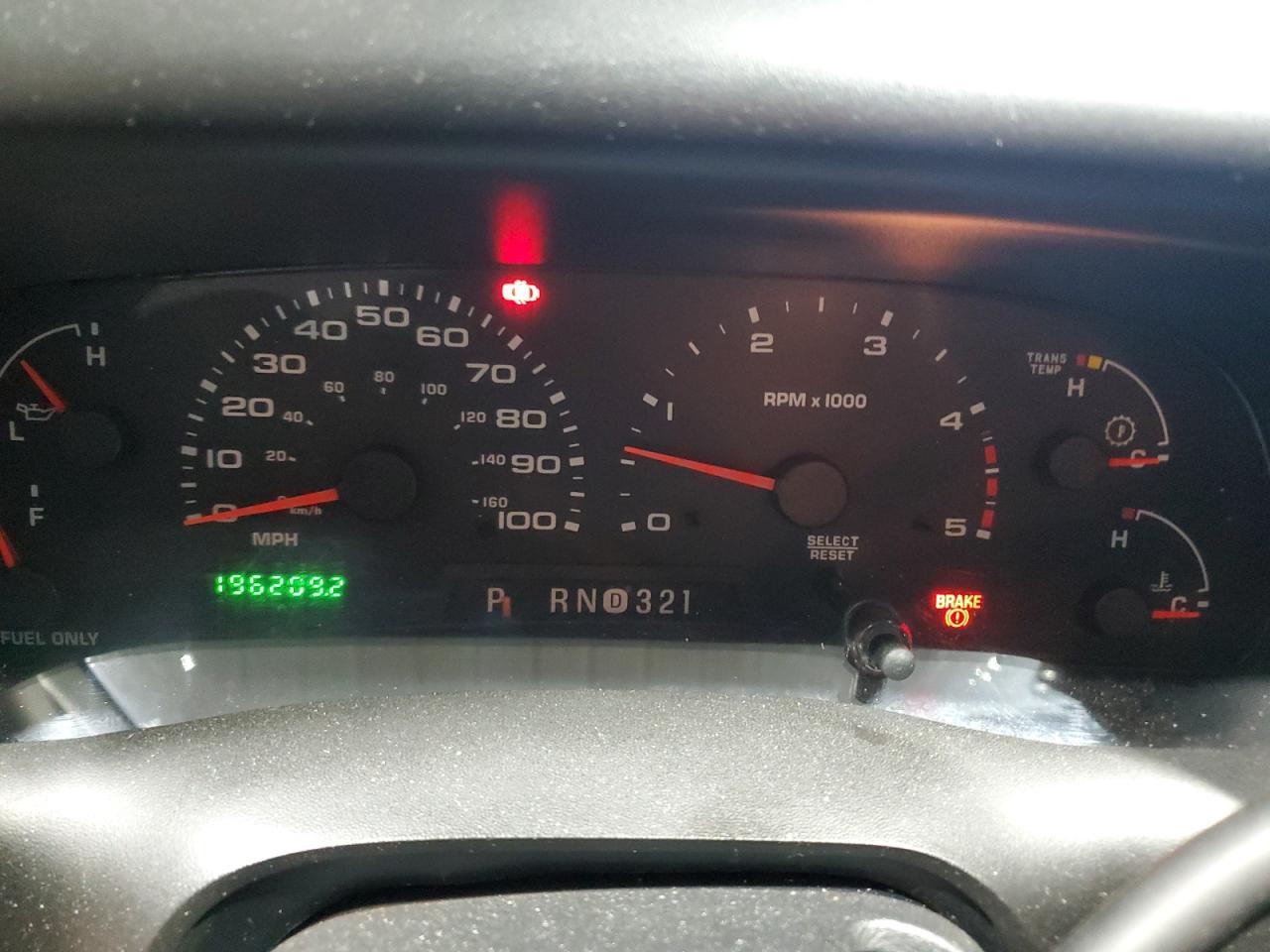 2004 Ford F250 - Image 9