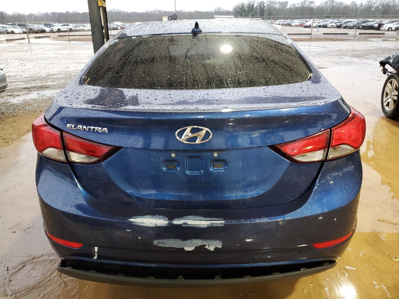 2015 Hyundai Elantra - Image 6