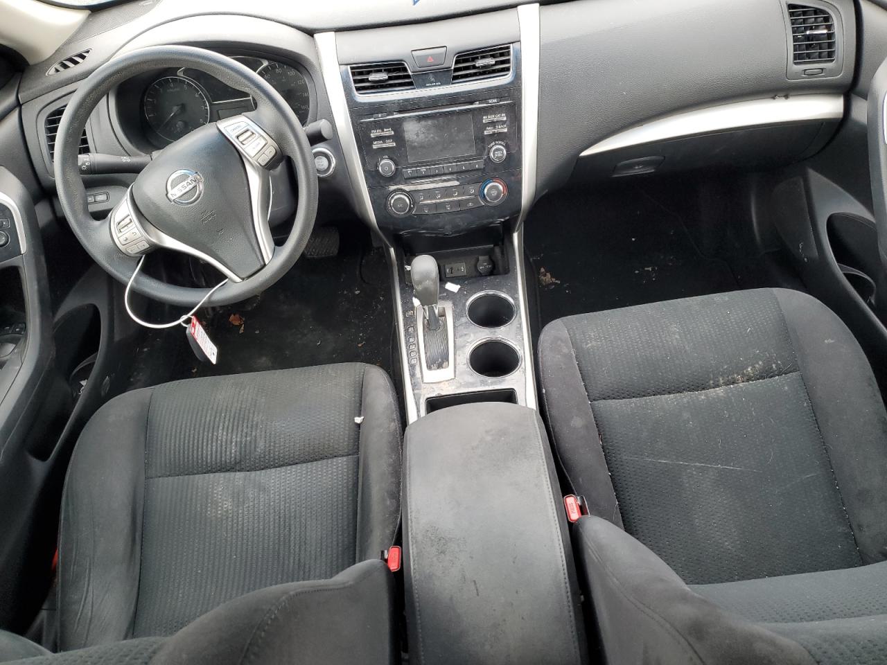 2014 Nissan Altima - Image 8