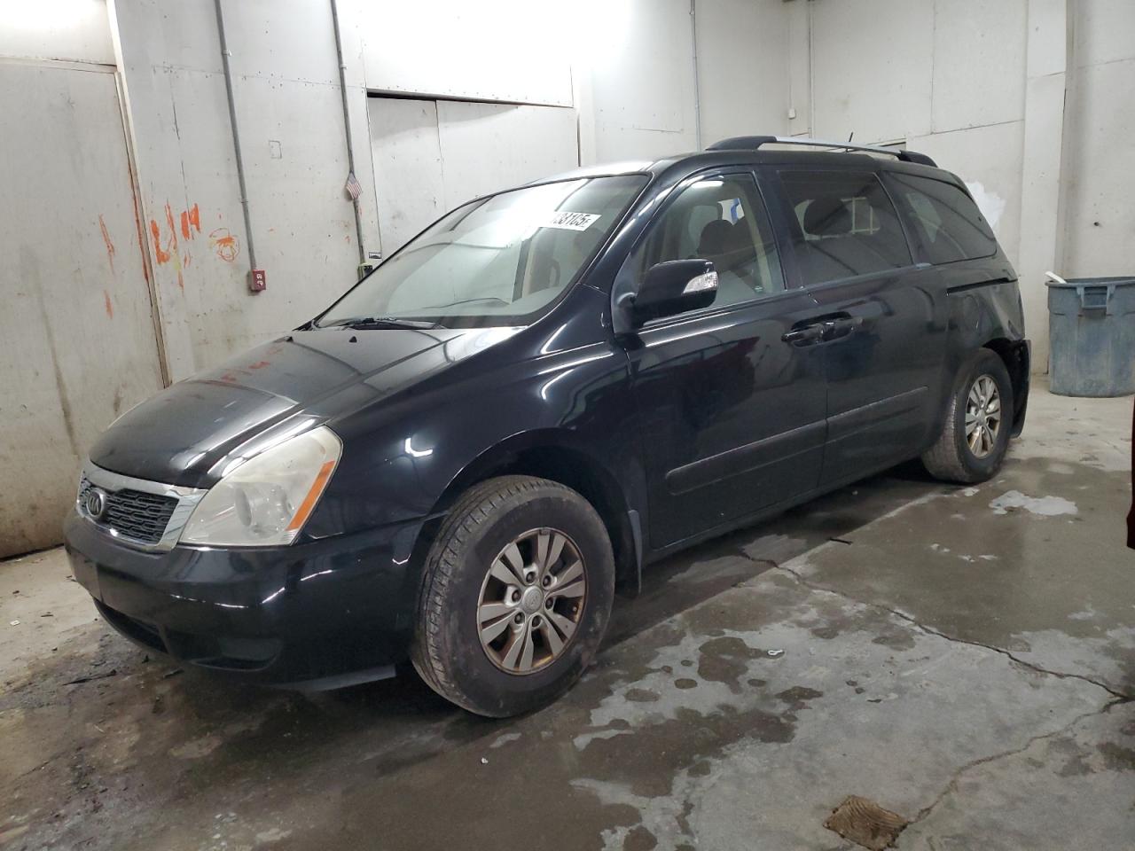 2012 Kia Sedona - Image 1