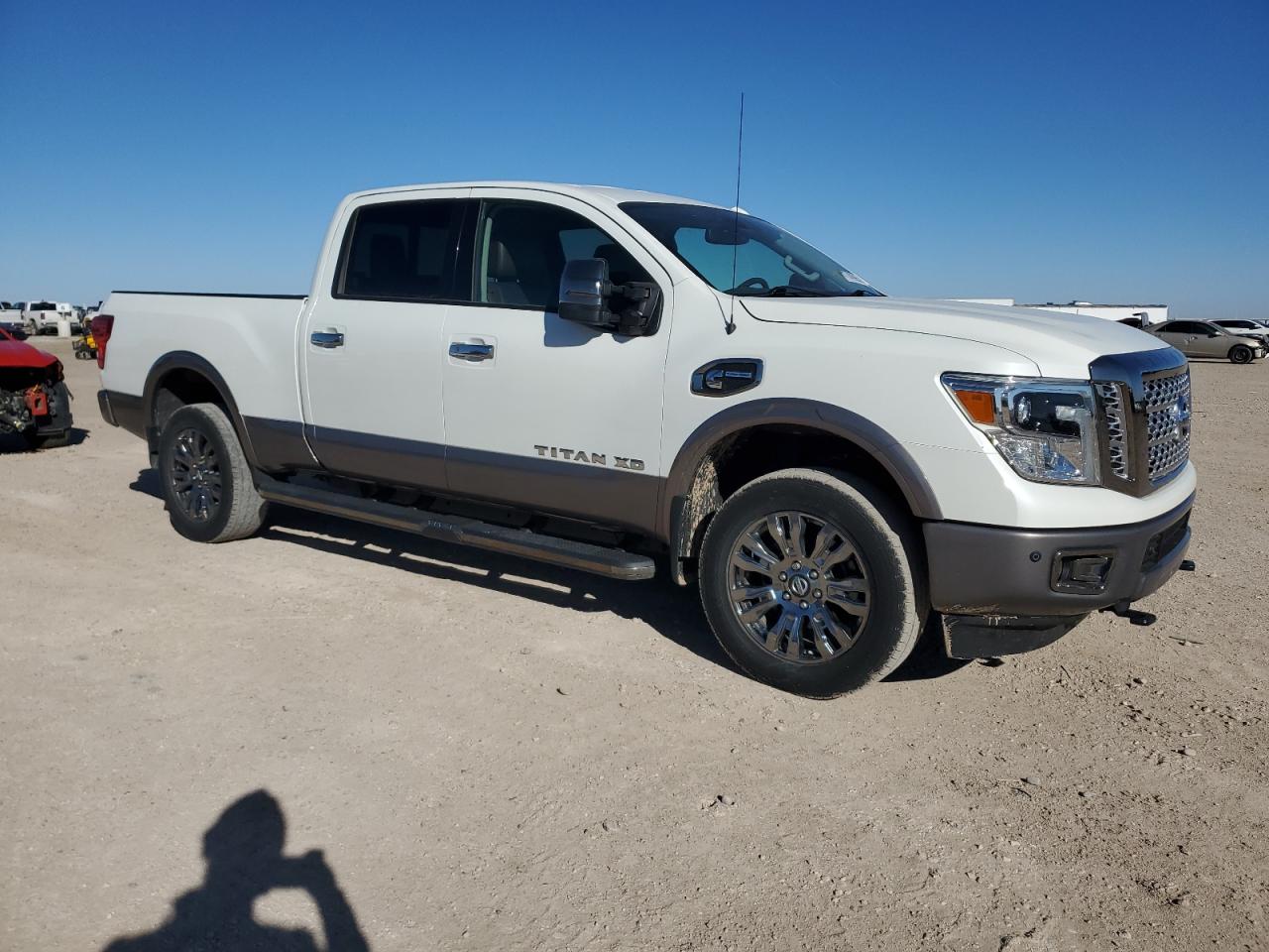 2018 Nissan Titan - Image 4