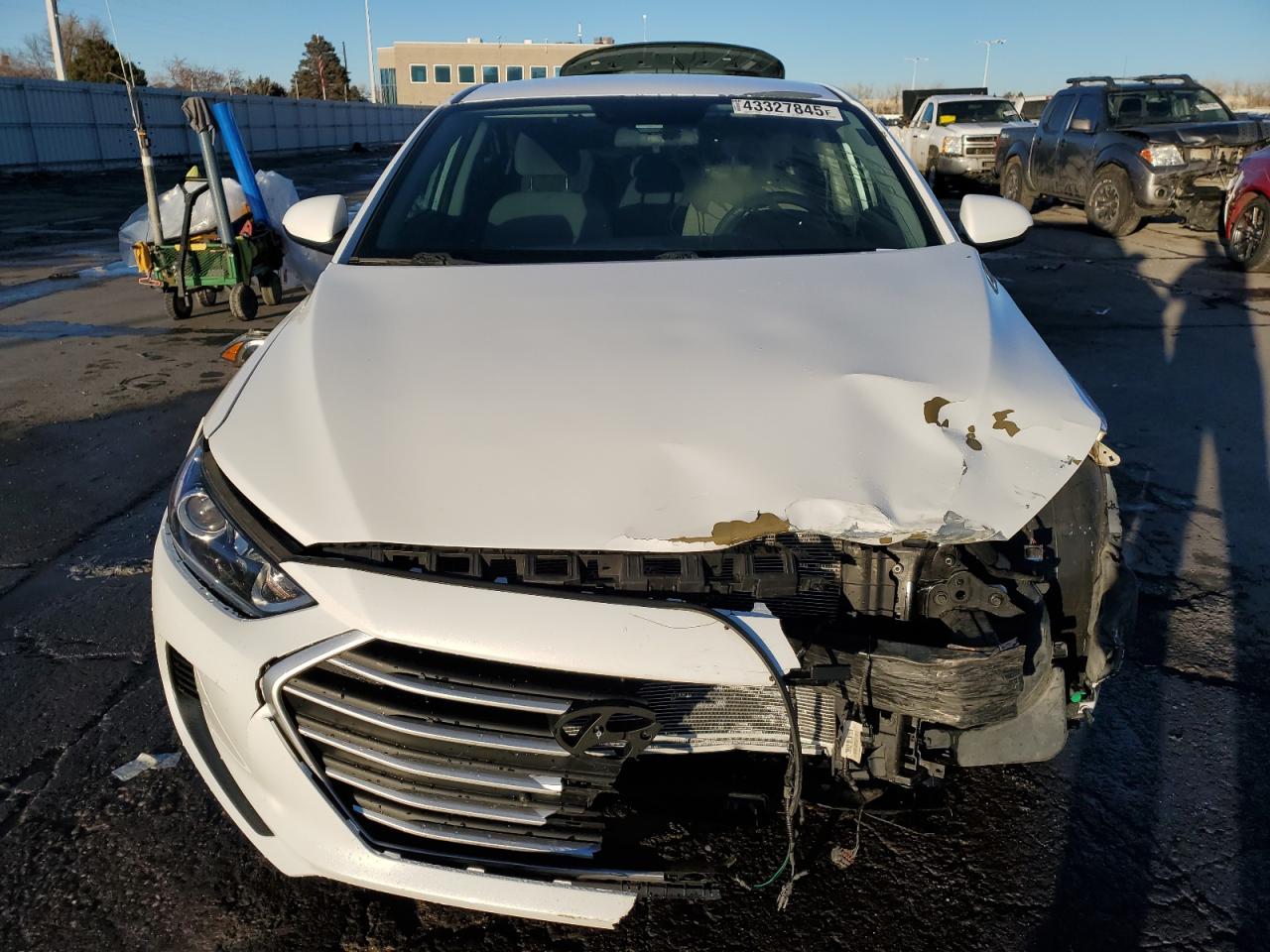 5NPD84LF2HH043318 HYUNDAI ELANTRA 2017