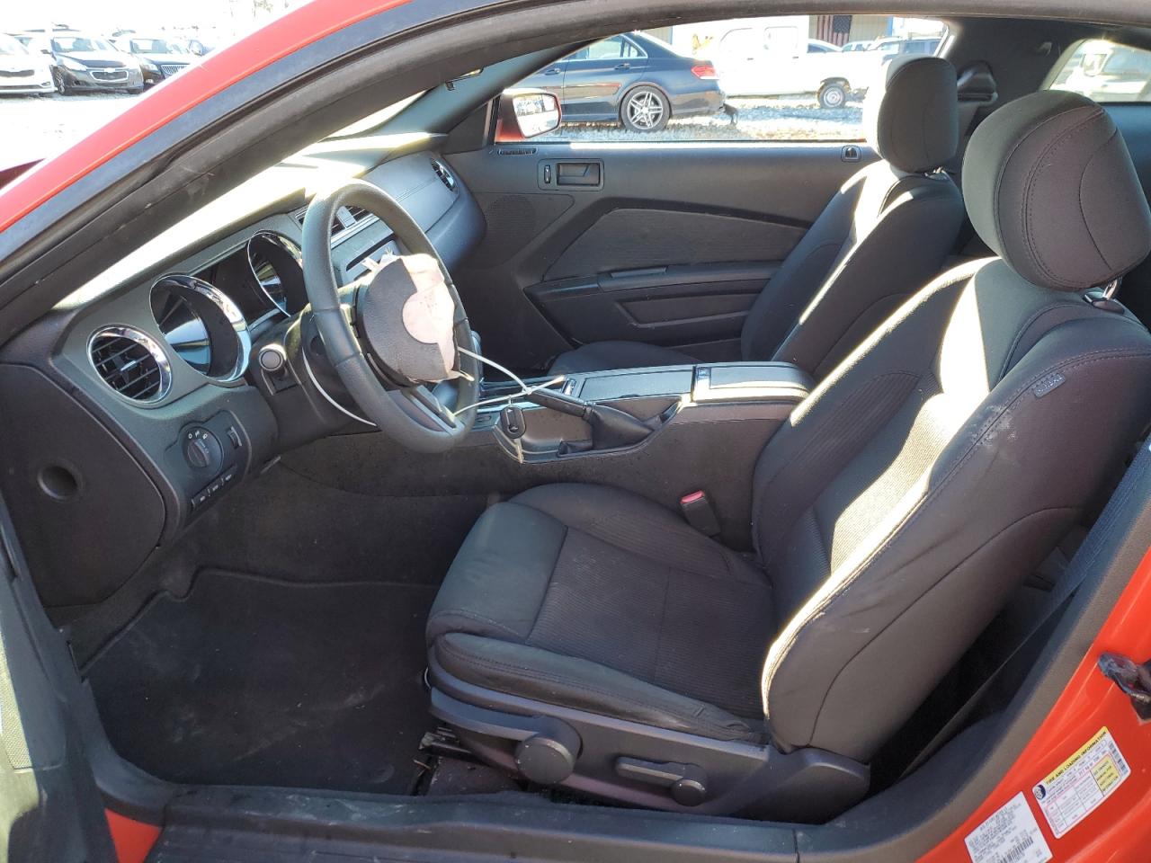 2012 Ford Mustang - Image 7