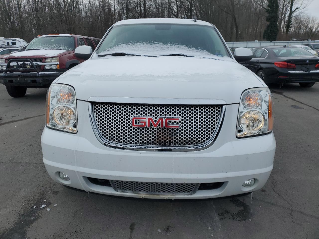 2013 GMC Yukon - Image 5