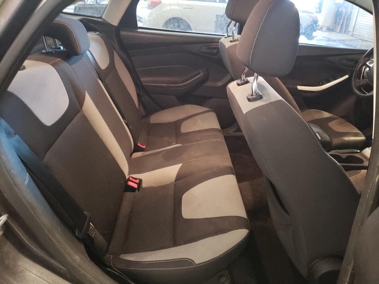 2012 Ford Focus - Image 10