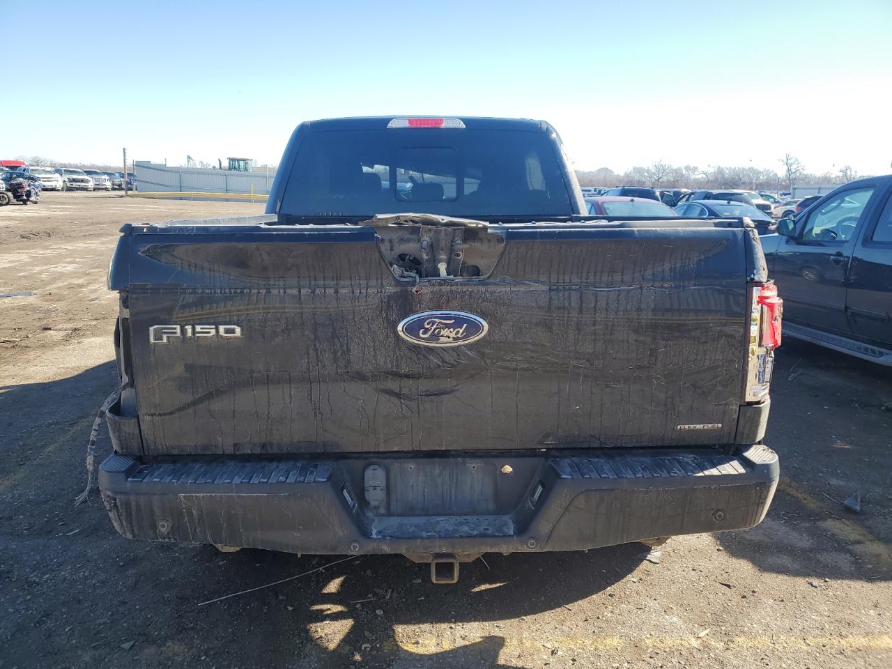 2015 Ford F-150 - Image 6
