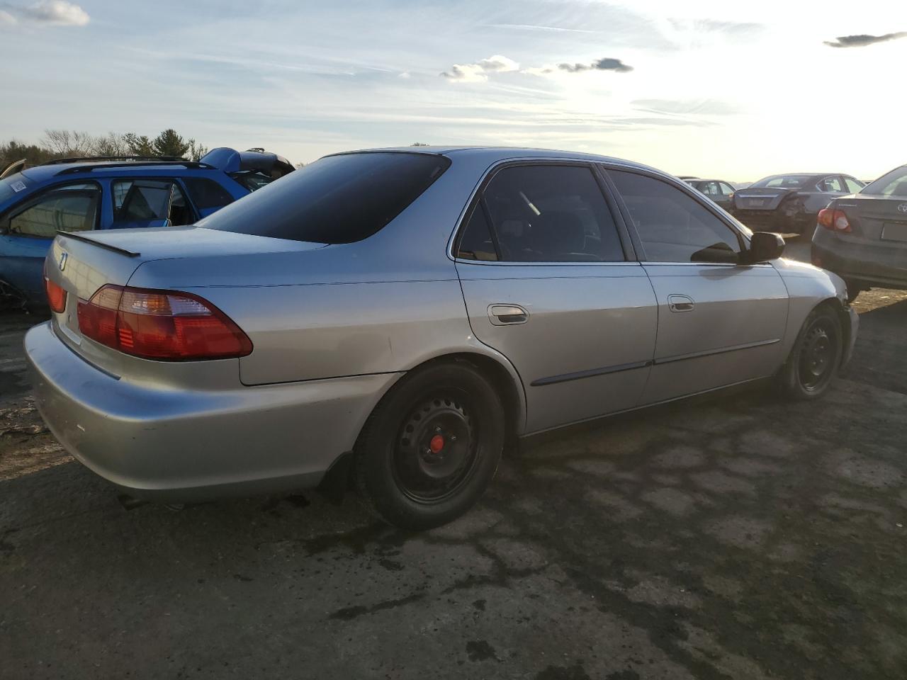 1999 Honda Accord - Image 3
