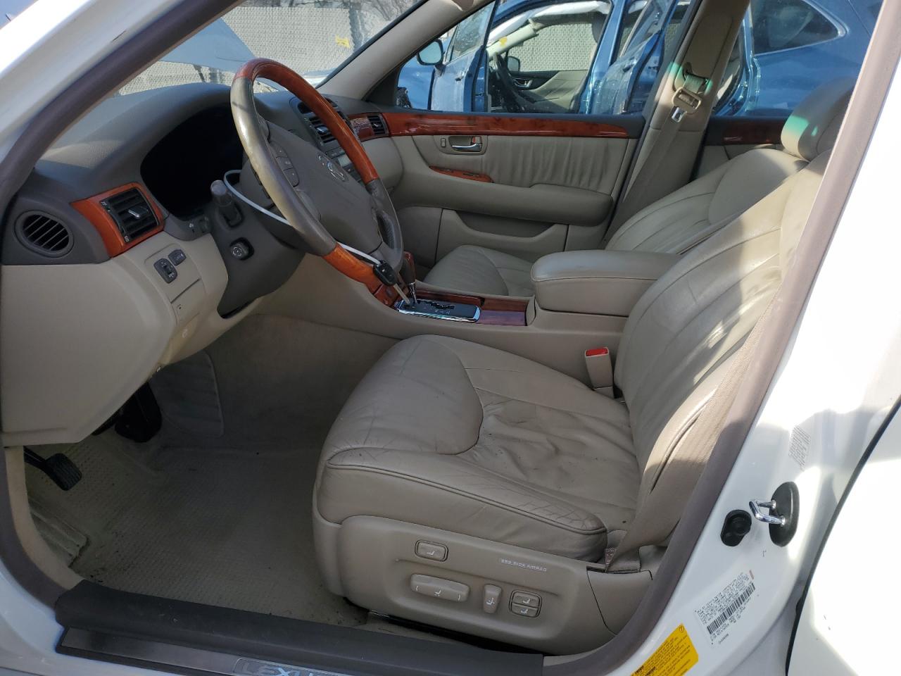 2001 Lexus LS - Image 7