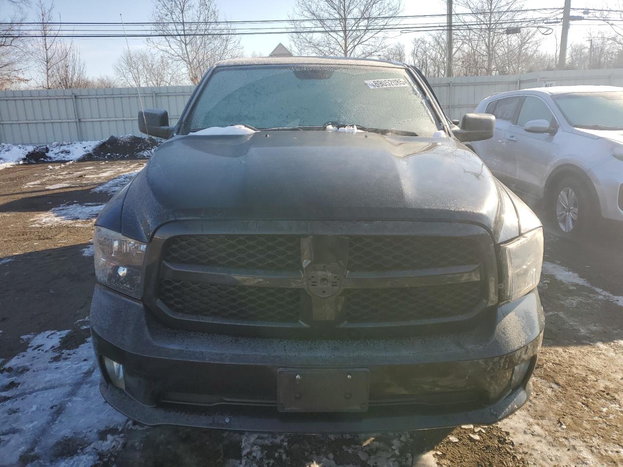 2017 RAM 1500 - Image 5