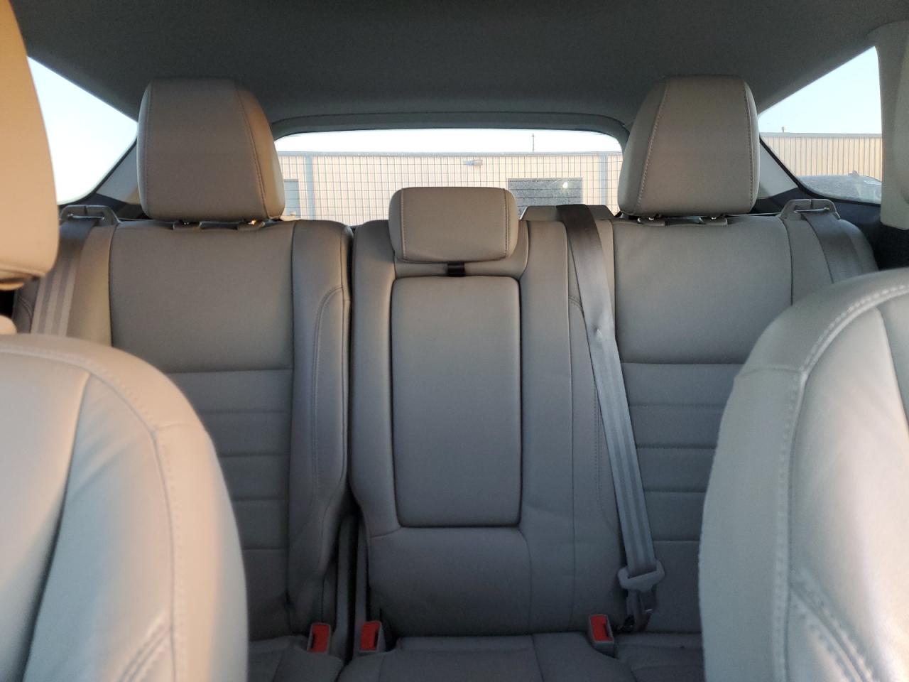 2016 Ford Escape - Image 10