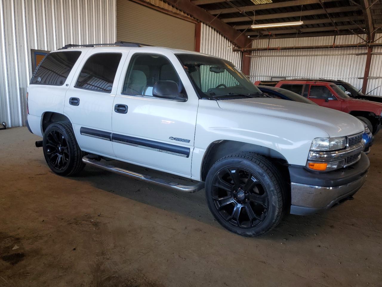2000 Chevrolet Tahoe - Image 4