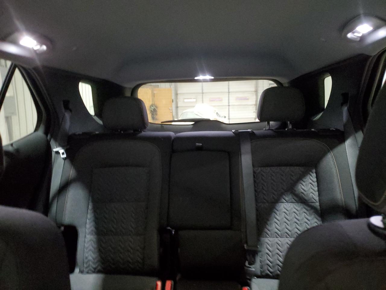 2022 Chevrolet Equinox - Image 10