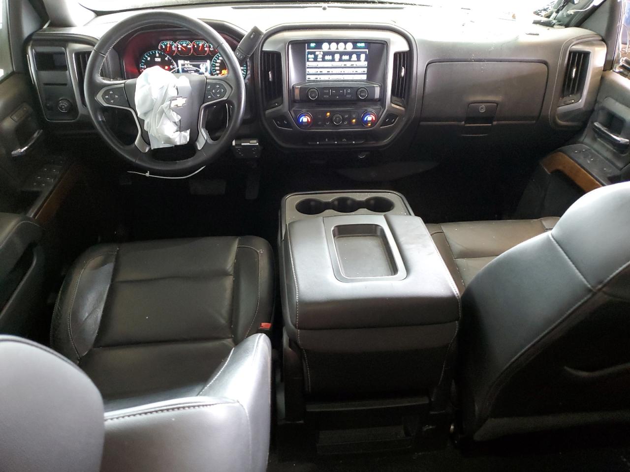 2016 Chevrolet Silverado - Image 8