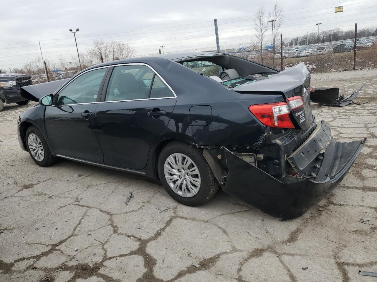 2014 Toyota Camry - Image 2