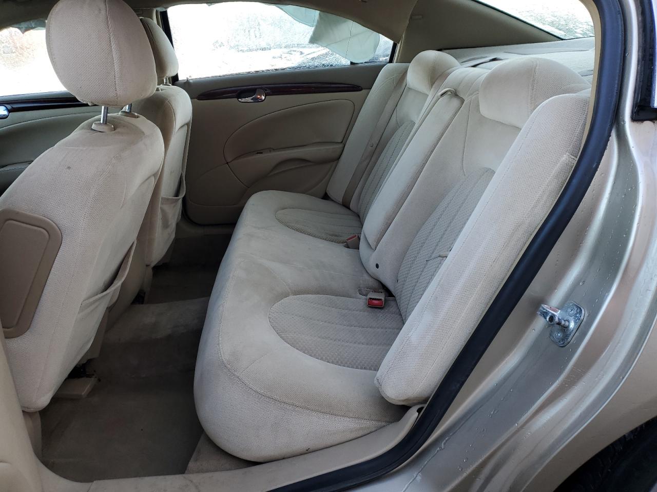 2006 Buick Lucerne - Image 10