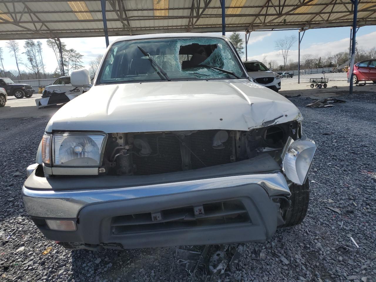 2001 Toyota 4Runner - Image 5