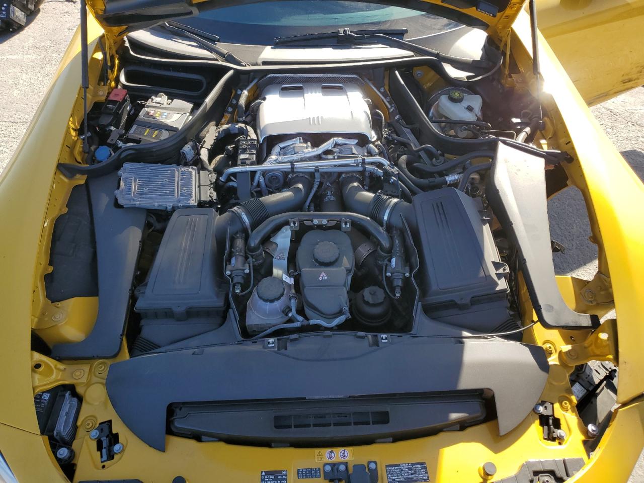 2020 Mercedes-Benz AMG GT - Image 11