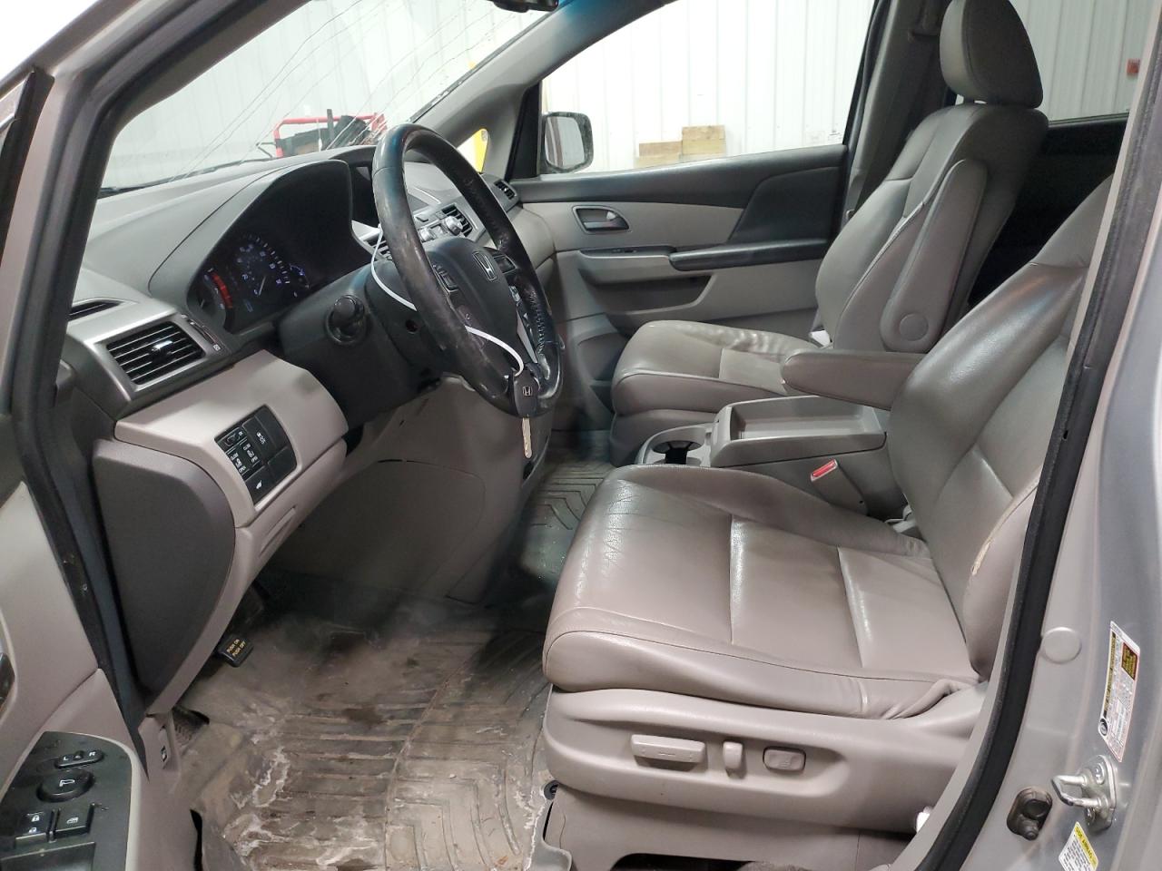 2011 Honda Odyssey - Image 7