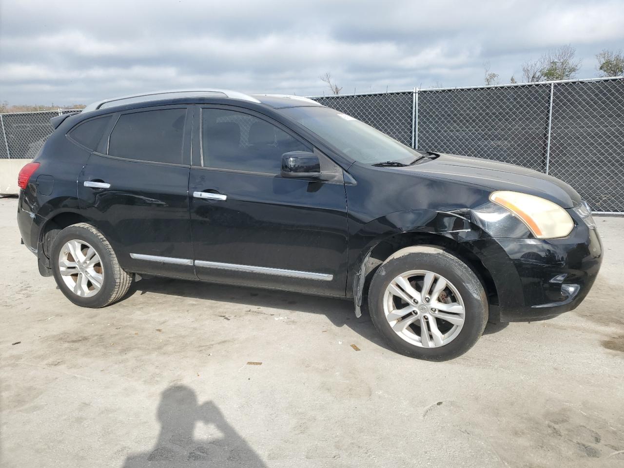 2012 Nissan Rogue - Image 4