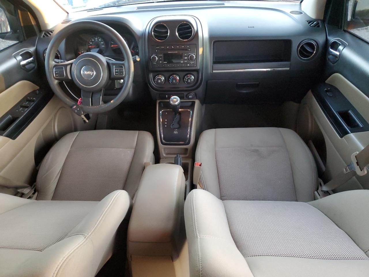 2012 Jeep Compass - Image 8