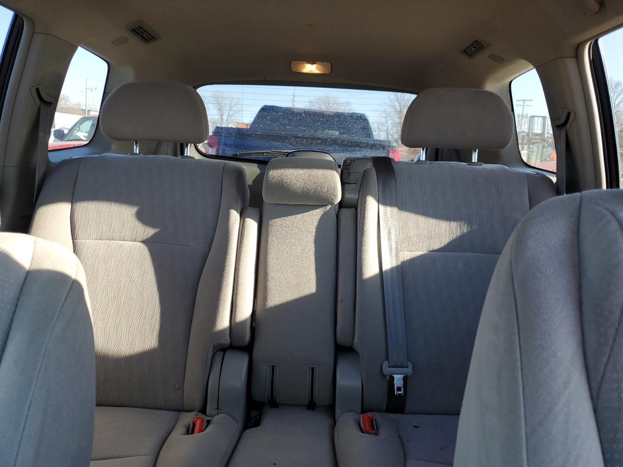 2012 Toyota Highlander - Image 10