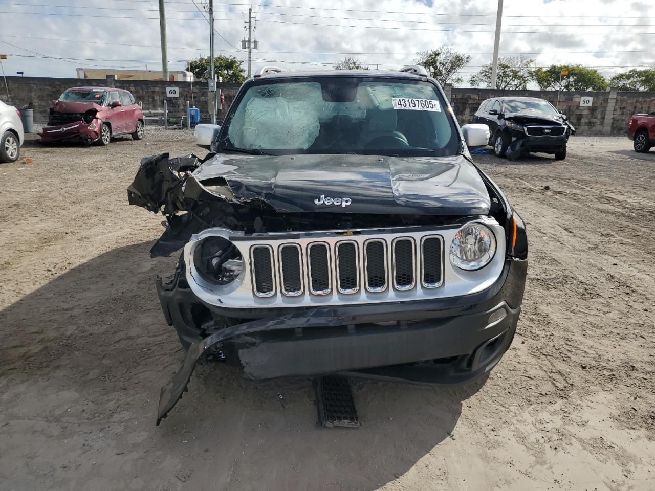 2015 Jeep Renegade - Image 5