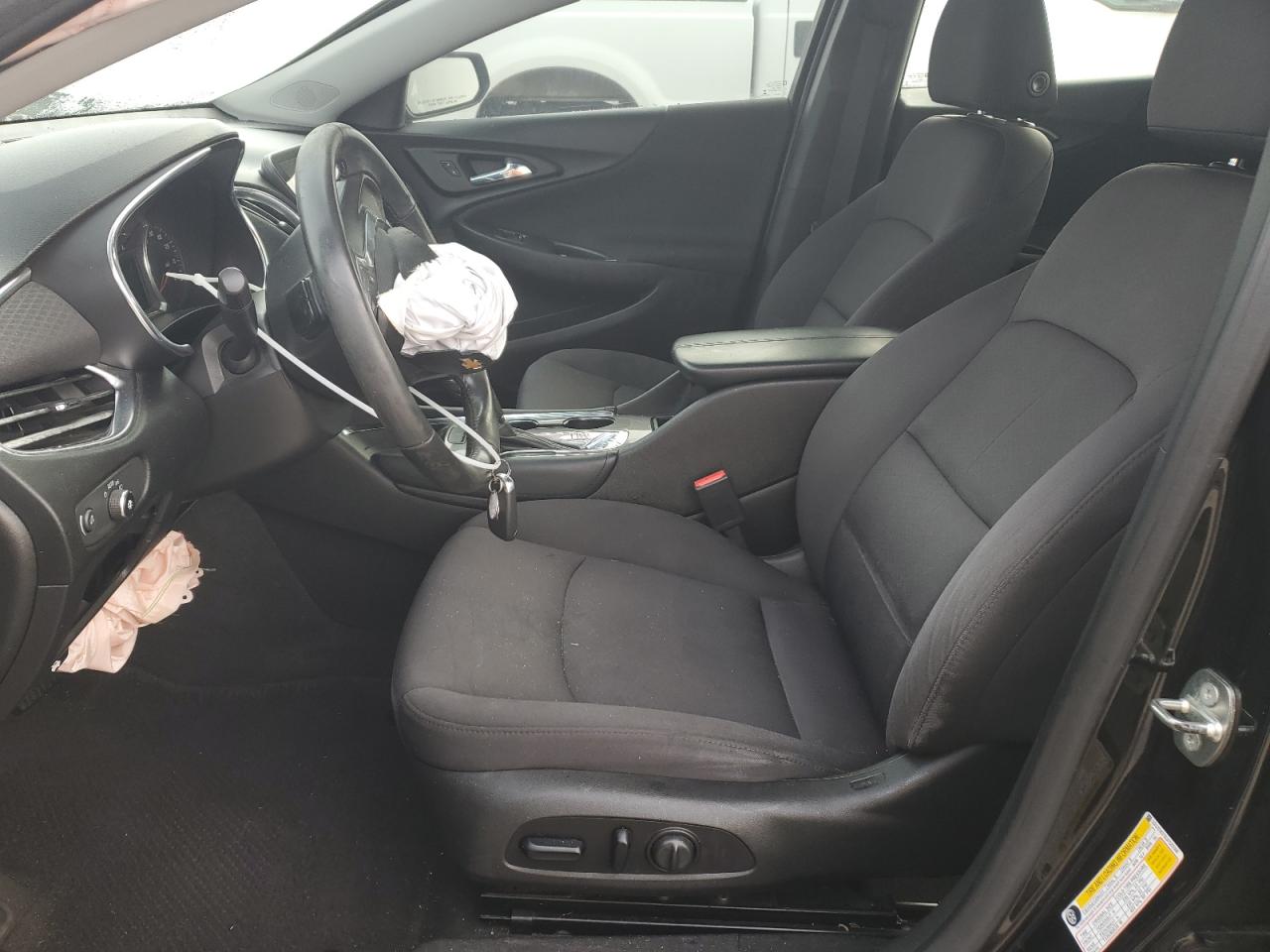 1G1ZD5ST8JF122368 CHEVROLET MALIBU 2018