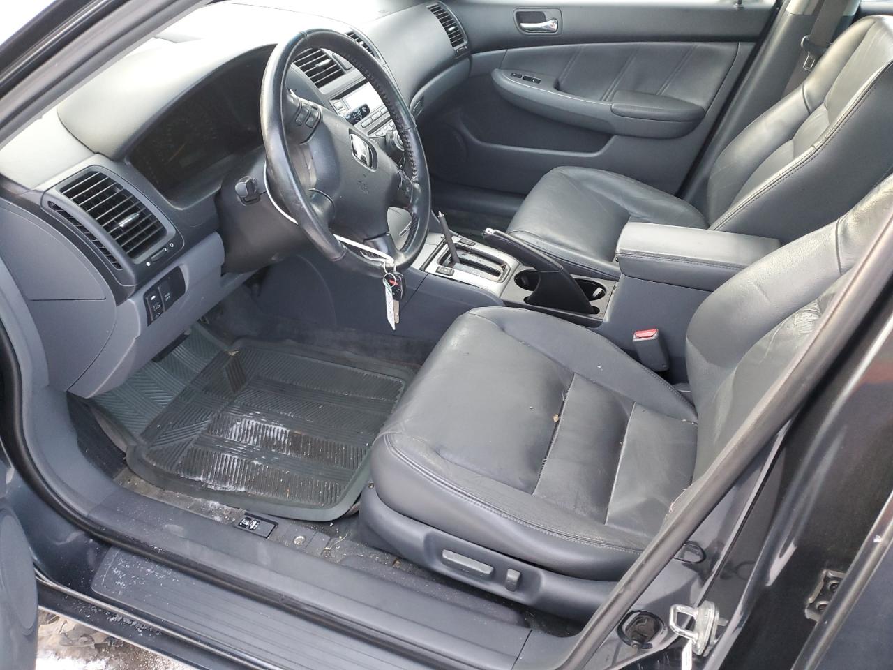 2003 Honda Accord - Image 7