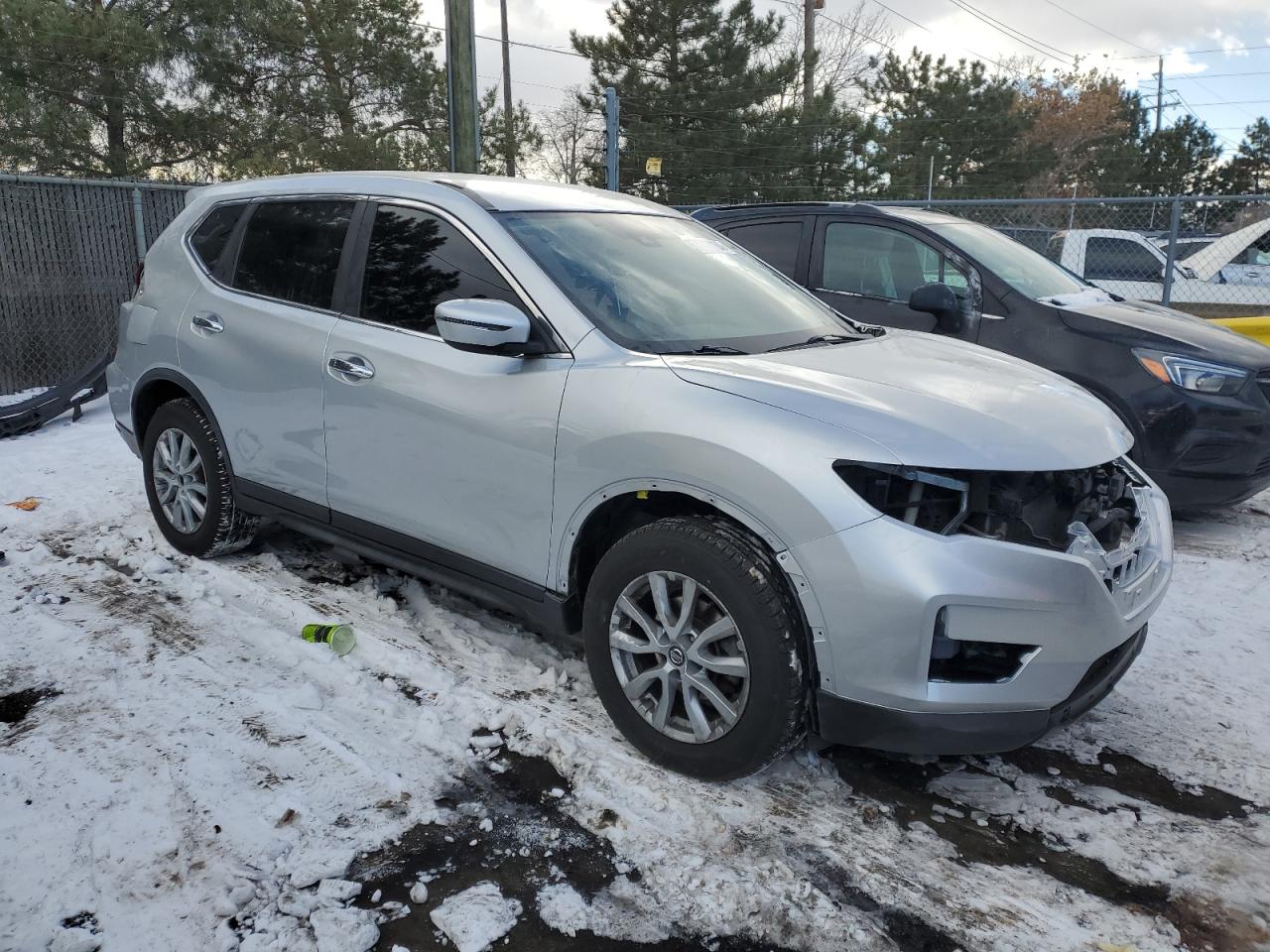 2019 Nissan Rogue - Image 4