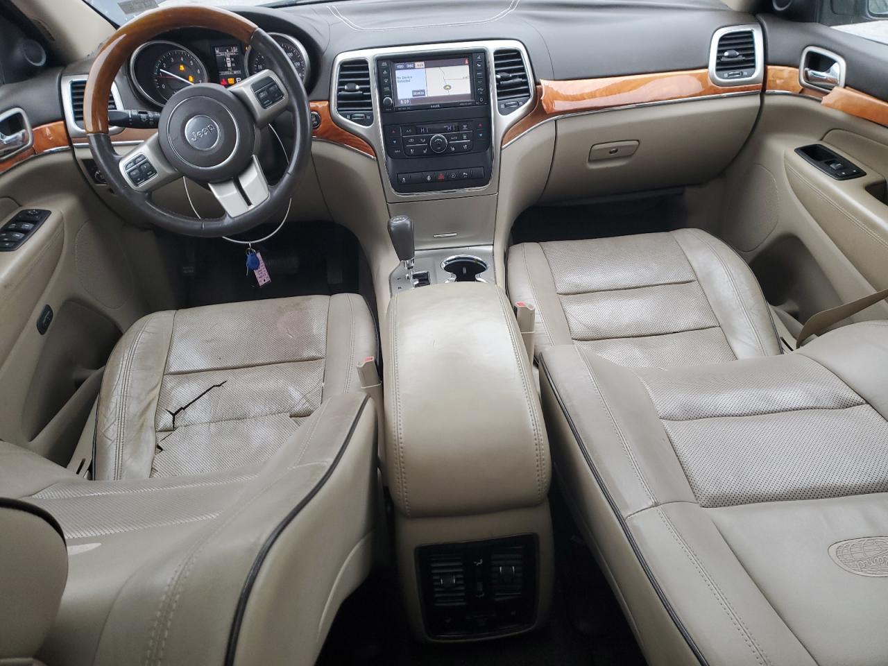 2012 Jeep Grand Cherokee - Image 8