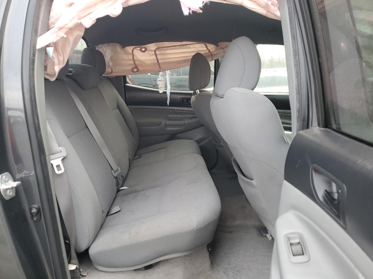 2009 Toyota Tacoma - Image 10