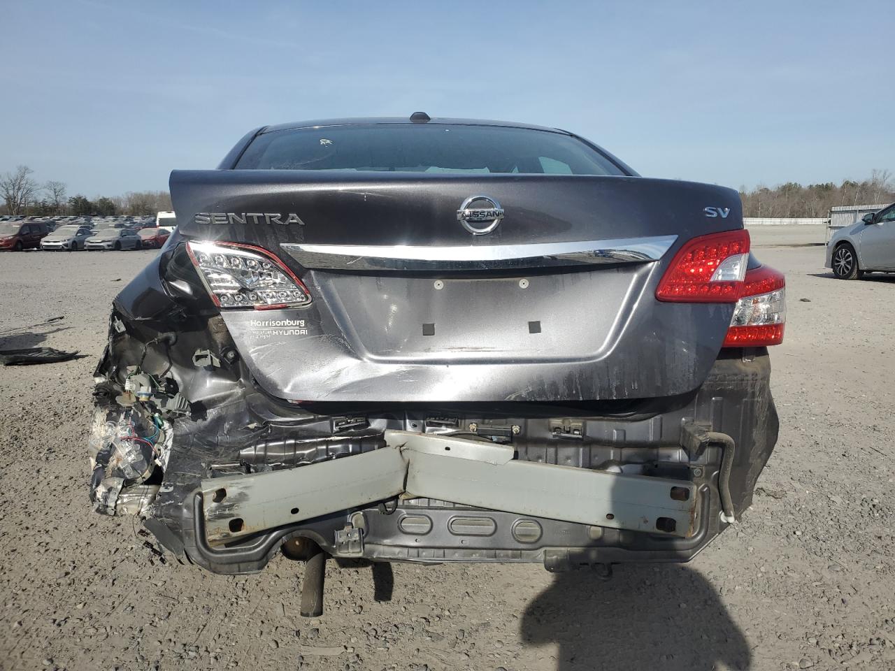 2015 Nissan Sentra - Image 6