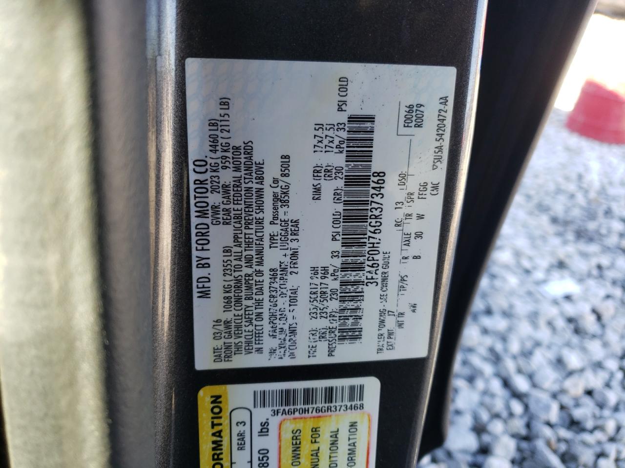 2016 Ford Fusion - Image 12