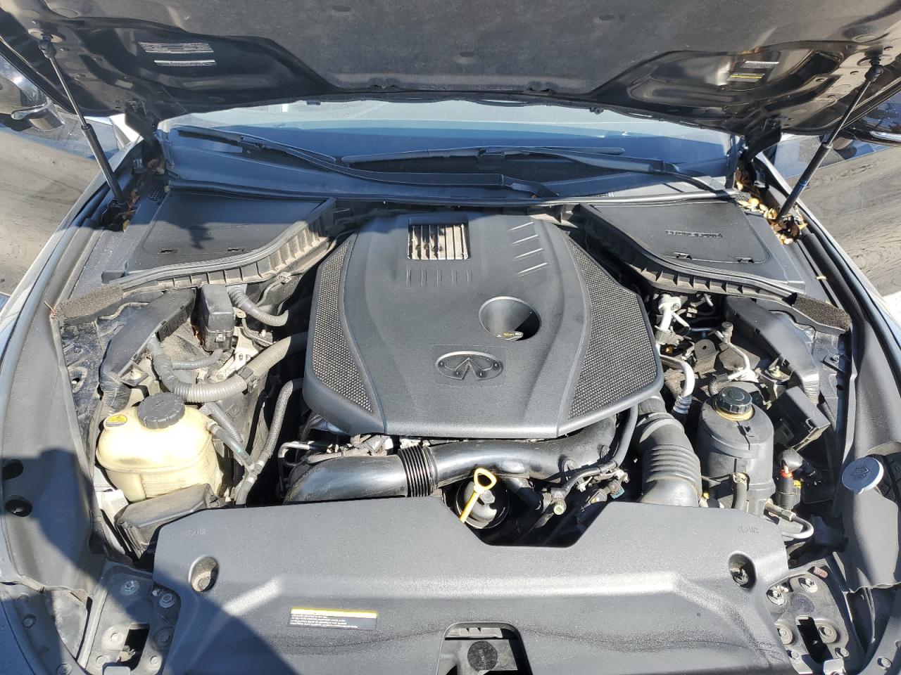 2017 Infiniti Q60 - Image 11