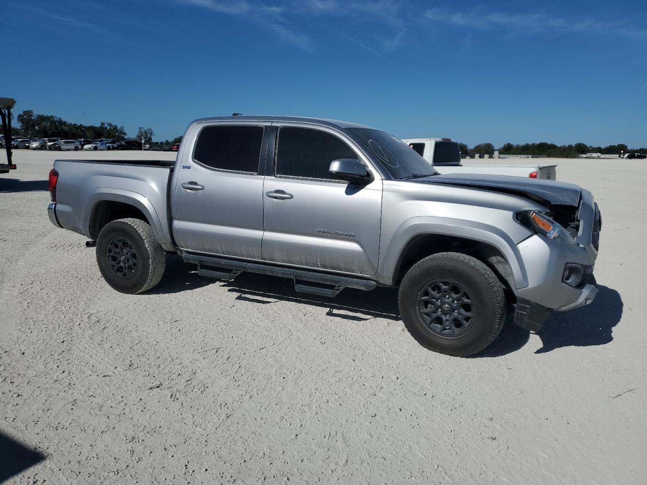 2021 Toyota Tacoma - Image 4