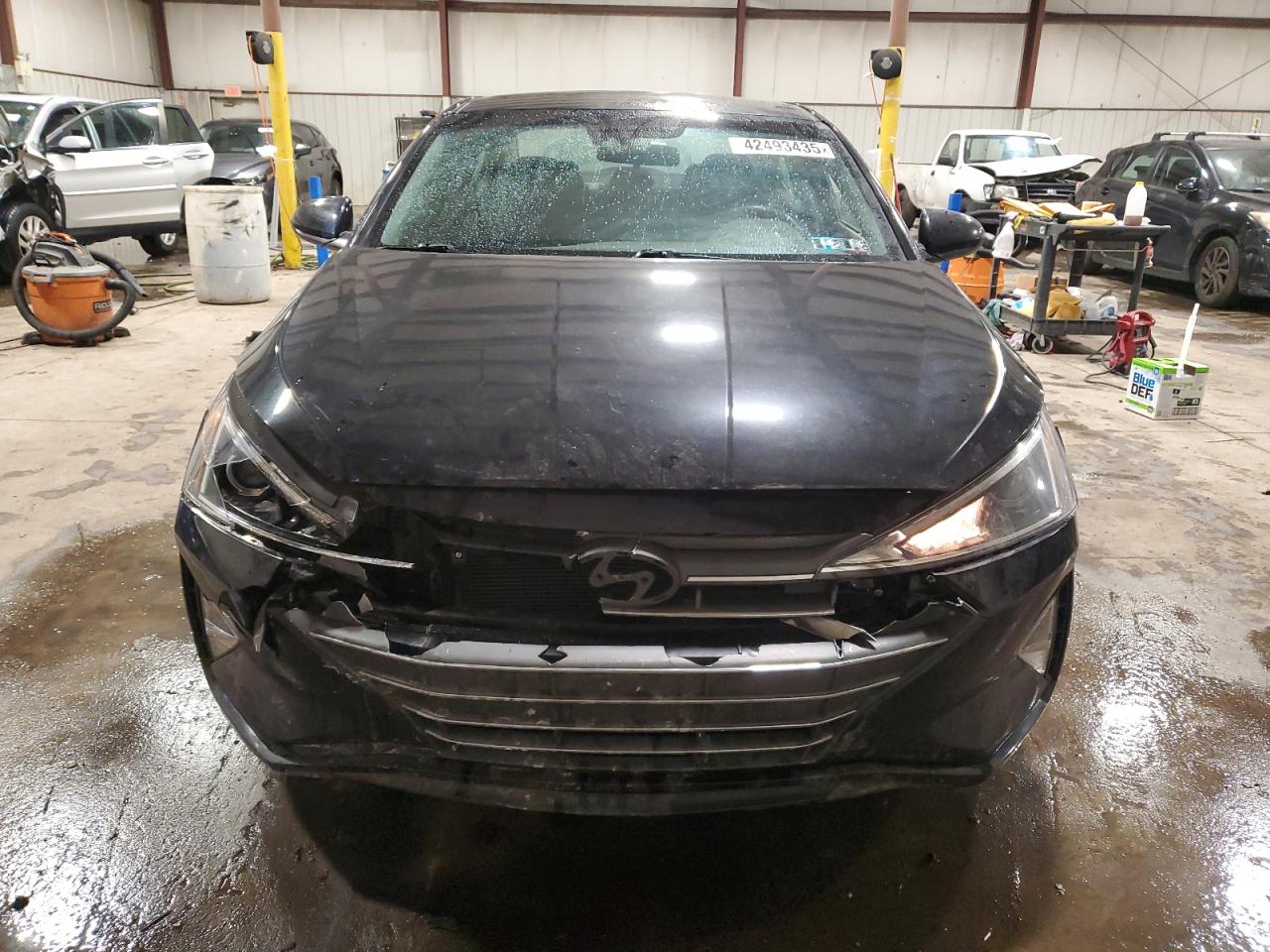 2019 Hyundai Elantra - Image 5